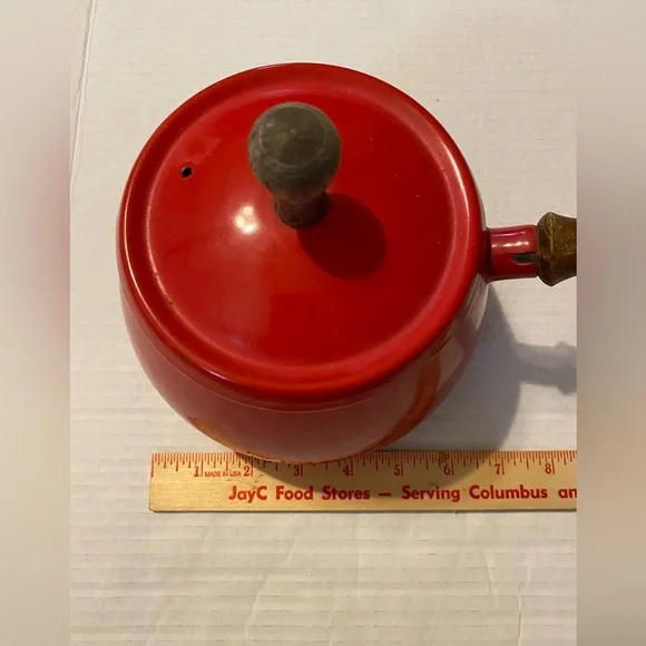 Red enamel VTG rustic fondue pot saucepan - Picture 7 of 9
